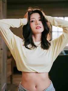 Vietnamese Celebrity News: Hoai Linh Family Joy and Binz's Surprising New Look - image 15