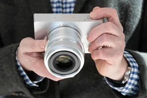 Imagine the Possibilities: What Would an Apple-Designed Camera Look Like? - image 0