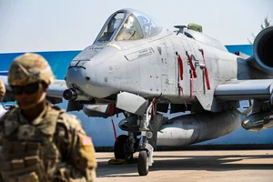 Advanced Fighter Jets and UAVs at the International Defense Expo - image 7