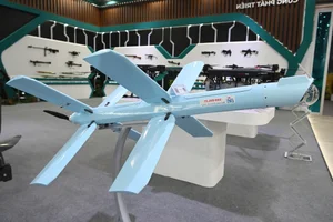 Advanced Fighter Jets and UAVs at the International Defense Expo - image 0