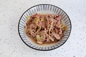 Perfect Stir-Fried Beef with Celery: The Secret Ingredient for an Unforgettable Asian Family Meal - image 7