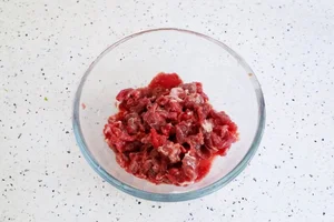 Perfect Stir-Fried Beef with Celery: The Secret Ingredient for an Unforgettable Asian Family Meal - image 0