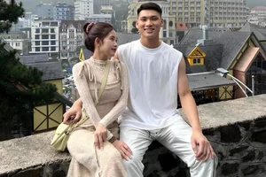Meet the Stunning and Private Partners of Vietnam's Star Goalkeepers - image 7