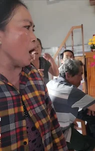 Family Conflict Erupts: Uncle Minh's Ex-Wife Confronts Giao Over 400 Million VND Financial Dispute - image 1