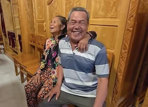 Family Conflict Erupts: Uncle Minh's Ex-Wife Confronts Giao Over 400 Million VND Financial Dispute - image 2