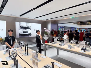 First Official DJI Experience Store Opens in Vietnam: A New Era for Tech Enthusiasts - image 6