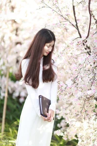 Charming Vietnamese Girls: A Stunning Collection of Natural Beauty Pack 7 - image 8