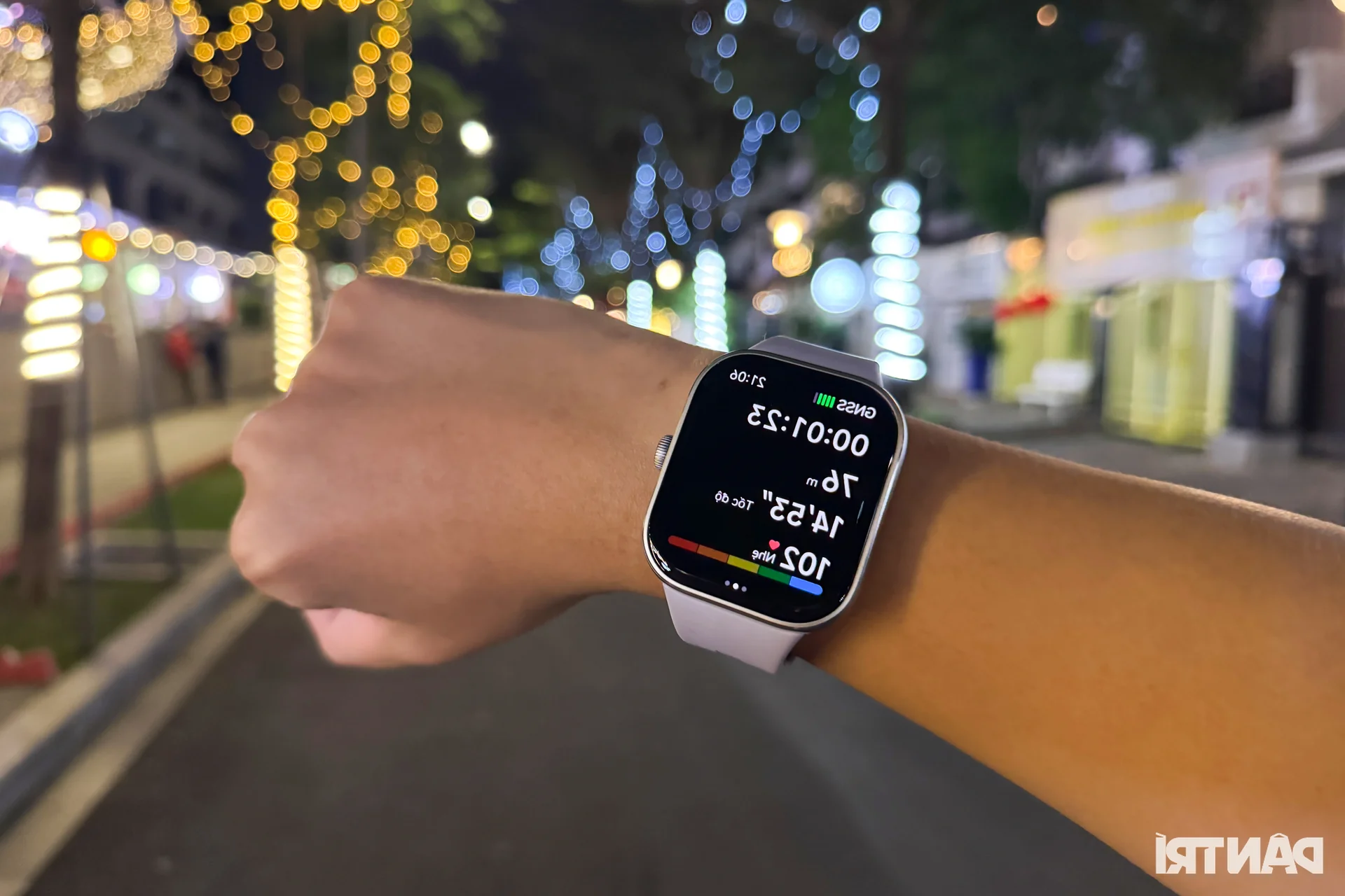 Detailed Review of the Xiaomi Redmi Watch 5 Smartwatch