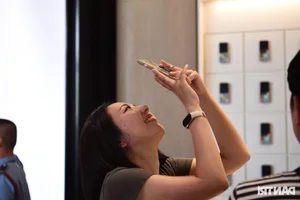 Inside the Newly Opened Samsung West Lake Premium Experience Store - image 0