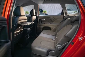 2026 Hyundai Stargazer Review: A Bold Design Overhaul That Redefines Practicality - image 2