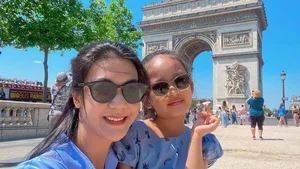 Captain Huynh Ly Dong Phuong Radiates Grace Amid Rumors - image 2