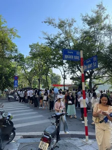 Massive Queues for Nhan Dan Newspaper National Concert Tickets - image 1