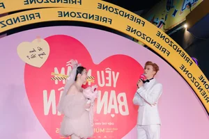 Tran Ngoc Vang and Kaity Nguyen Spark Chemistry at Movie Premiere - image 1