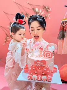 Celebrity Milestones: Nhat Kim Anh’s Daughter Celebrates Her 1st Birthday - image 5