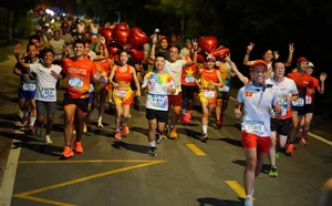 3,500 Runners Take on the Green Can Gio Marathon HDBank - image 10