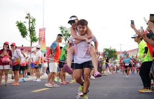 3,500 Runners Take on the Green Can Gio Marathon HDBank - image 7
