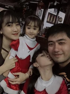 The Heartwarming Story of a Veteran Actor and His Family - image 4