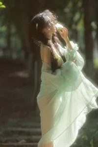Elegant Portrait Photography Collection: Ji Xiang Xiang in YiTuYu Art Language Vol.8238 – Sophisticated Fashion and Timeless Aesthetic Beauty - image 16