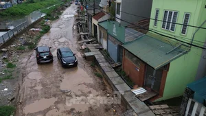 Residents Concerned Over New Road Design Elevated by Nearly One Meter - image 5