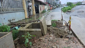 Residents Concerned Over New Road Design Elevated by Nearly One Meter - image 4