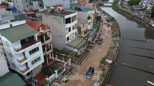 Residents Concerned Over New Road Design Elevated by Nearly One Meter - image 11