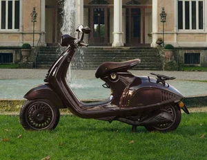 Vespa Unveils the Exclusive '946' Horse-Themed Edition for the Year of the Wood Horse - image 7