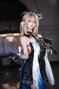 The New Wave of Cosplay: Exploring Angelic Aesthetics and Creative Costumes - image 5