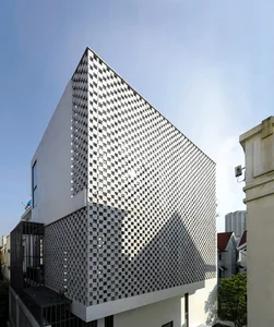Climate-Adaptive Architecture: Innovative Home Designs Tailored to Local Weather - image 8