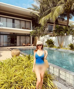 Kim Tuyen and Huyen Baby Turn Heads with Stunning Summer Fashion - image 0