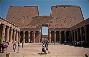 12 Most Famous Monuments of the Ancient Egyptian Civilization - image 8