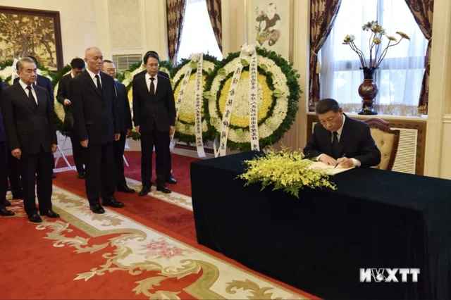 Chinese President Xi Jinping Pays Tribute to Late Vietnamese General Secretary Nguyen Phu Trong