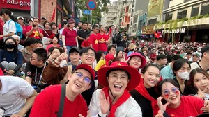 Celebrities Join Massive Crowds on the Streets for Military Parade - image 1