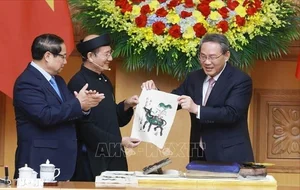 Vietnam and China: Strengthening Diplomatic Ties and Historic Neighborly Relations - image 8