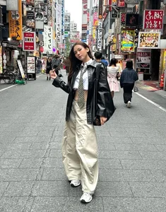 Exploring the Chic and Youthful Schoolgirl Fashion Style of Miss Mai Phuong - image 0
