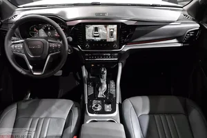 Isuzu mu-X 2025 Set for Vietnam Arrival: Price Increases But Demand Remains High - image 8