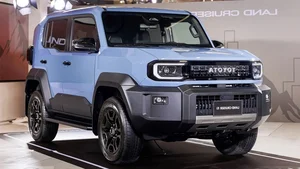 Toyota Land Cruiser FJ Teased for Vietnam Launch with Expected Price of 1.2 Billion VND - image 1