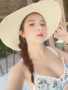 Stunning Photos of Beautiful Vietnamese Student Nguyen Ha Phuong - image 54
