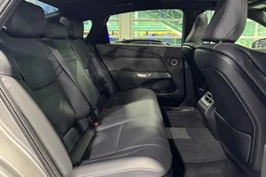 The All-New 2026 Lexus ES: Redefining Luxury Sedans with Sleek Design, Premium Comfort, and Advanced Hybrid Performance for the Modern Driver. - image 7