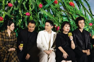 Thuy Tien Embraces Bold New Role as a Feisty Livestreamer Breaking Her Pageant Queen Image - image 5