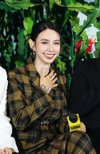 Thuy Tien Embraces Bold New Role as a Feisty Livestreamer Breaking Her Pageant Queen Image - image 4