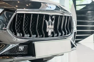 Maserati Ghibli Resale Trends: Analyzing the 5 Billion VND Price Cut in Vietnam's Used Car Market - image 1