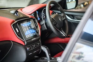 Maserati Ghibli Resale Trends: Analyzing the 5 Billion VND Price Cut in Vietnam's Used Car Market - image 7