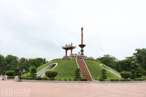 The Solemn Mass Grave of Thousands in Vietnam’s Most Heavily Bombed Province - image 5