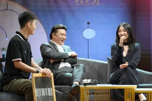 People’s Artist Ta Minh Tam and His Beautiful Daughter’s TV Debut - image 1