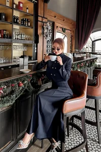 Vietnamese Stars Weekly: Huyen Lizzie's Chic Outfits and Thanh Huong's Project - image 19