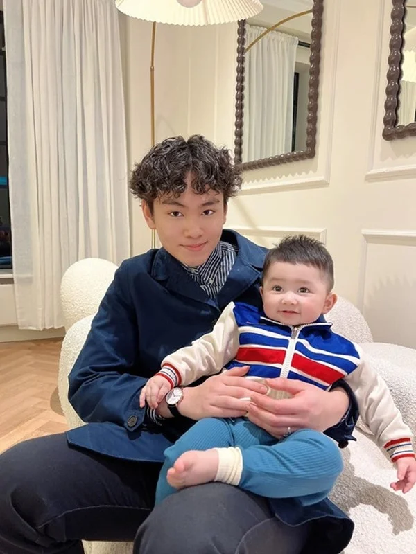 Chi Bao's Son Pham Gia Cat Graduates Law School with Stunning Visuals
