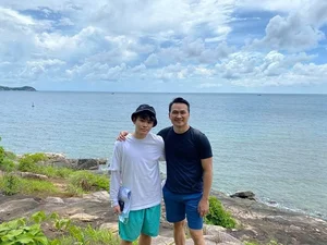 Chi Bao's Son Pham Gia Cat Graduates Law School with Stunning Visuals - image 4