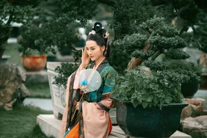 YiTuYu Art Language Vol.4828 Bai Xue Portrait Photography Gallery - image 1