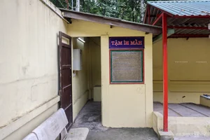 Discover the Secret 100-Meter Tunnel in Saigon's Ancient Communal House - image 7