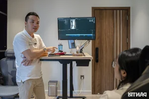 Optimizing Productivity: The Ultimate Tech-Savvy Workspace with Virtual Assistant Integration - image 6